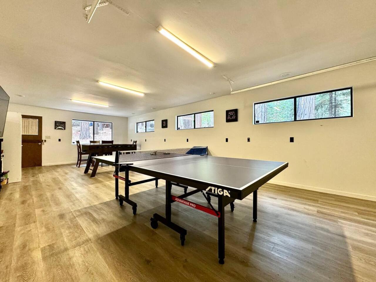 Cabin In The Trees-Game Room Pollock Pines 外观 照片